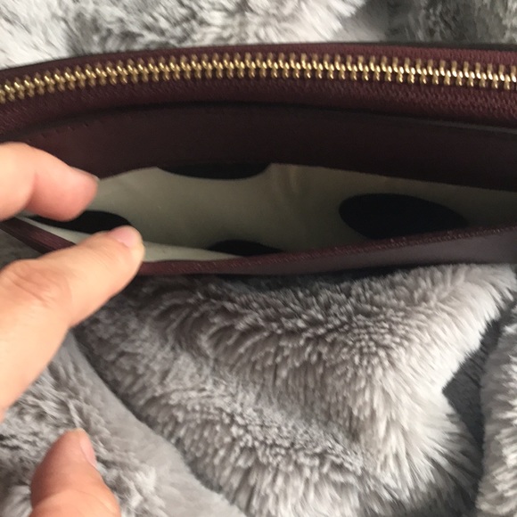 Kate Spade Cedar Street Lacey zip around Wallet - Picture 4 of 7